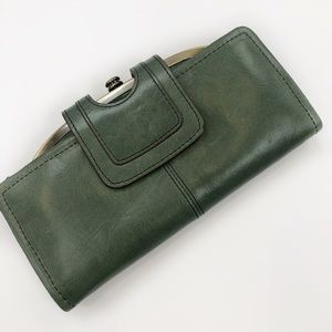 HOBO International Leather Wallet Wristlet Olive Green